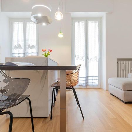 Design Premium Apartment In Center Milan - Homeunity Bagian luar foto