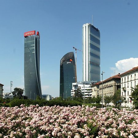 Design Premium Apartment In Center Milan - Homeunity Bagian luar foto