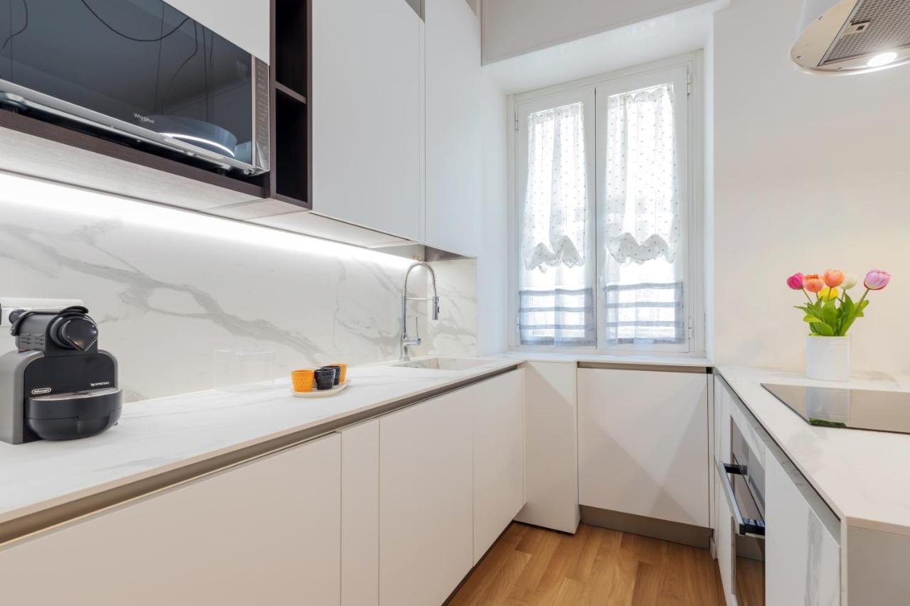 Design Premium Apartment In Center Milan - Homeunity Bagian luar foto
